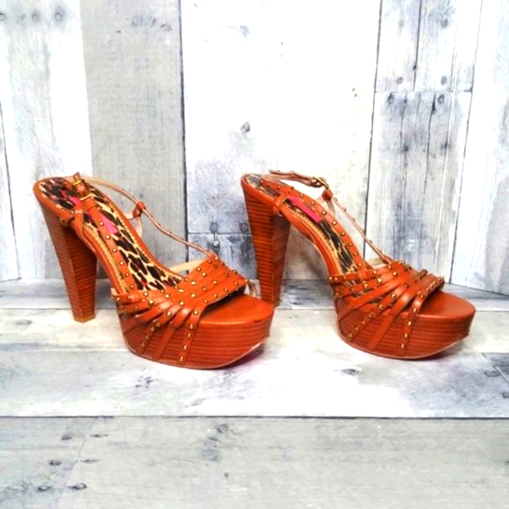 SOLD ✨️Betsey Johnson Strappy Studded Stacked High Heel Platform Shoes Excellent - Picture 5 of 10